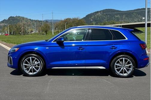 2021 Audi Q5 Premium Plus 55 TFSI e quattro S tronic