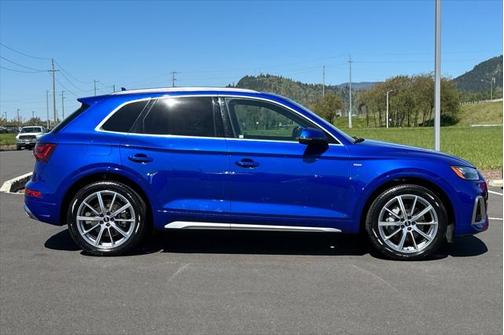 2021 Audi Q5 Premium Plus 55 TFSI e quattro S tronic