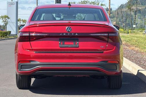 Kings Red Metallic 2026 Volkswagen Jetta 1.4T SE