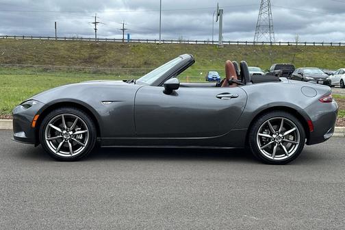 2022 Mazda MX-5 Miata Grand Touring