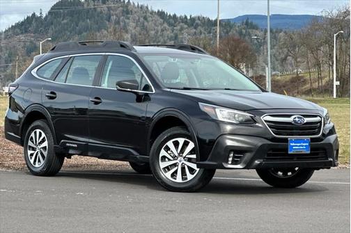2022 Subaru Outback Base