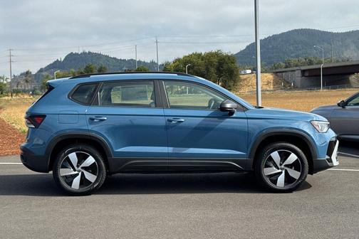2025 Volkswagen Taos 1.5T S