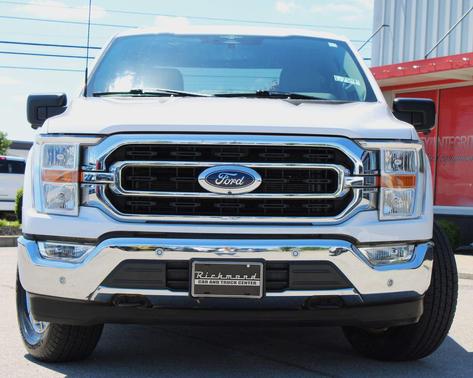 Oxford White 2023 Ford F-150 XLT