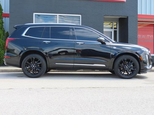 Stellar Black Metallic 2020 Cadillac XT6 Premium Luxury AWD