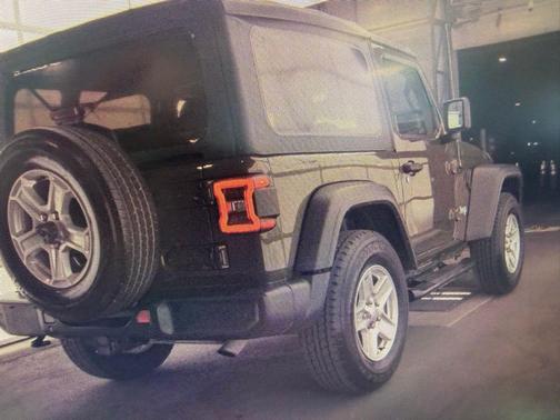 2021 Jeep Wrangler Sport S