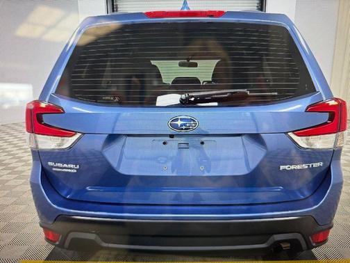Horizon Blue Pearl 2023 Subaru Forester Base