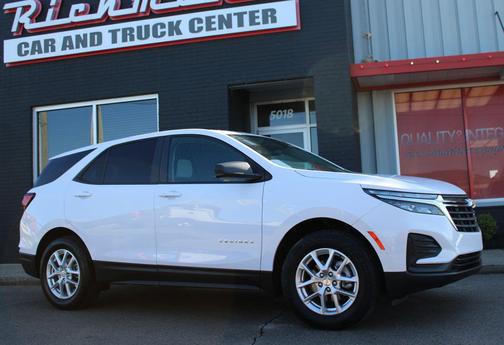 Summit White 2024 Chevrolet Equinox LS
