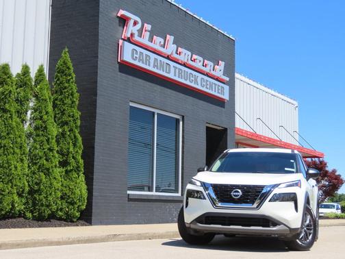 Glacier White 2023 Nissan Rogue S