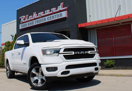 Bright White Clearcoat 2022 RAM 1500 Laramie