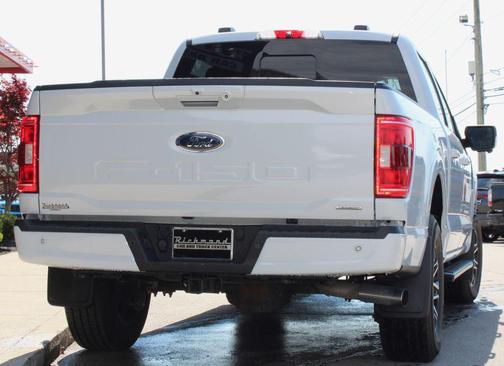 Space White Metallic 2022 Ford F-150 XLT