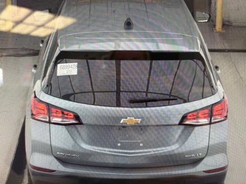 Sterling Gray Metallic 2024 Chevrolet Equinox 1LT