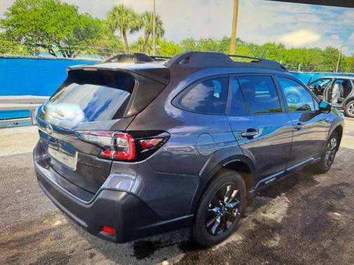 Magnetite Gray Metallic 2025 Subaru Outback Onyx Edition