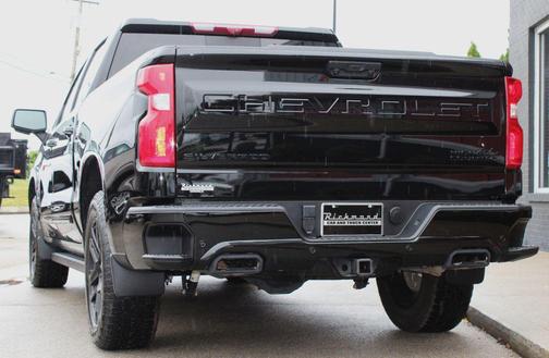 Black 2025 Chevrolet Silverado 1500 High Country