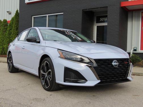 2024 Nissan Altima SR Intelligent AWD