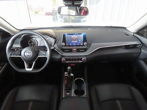 2024 Nissan Altima SR Intelligent AWD