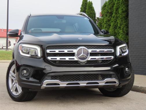 Black 2021 Mercedes-Benz GLB 250 4MATIC