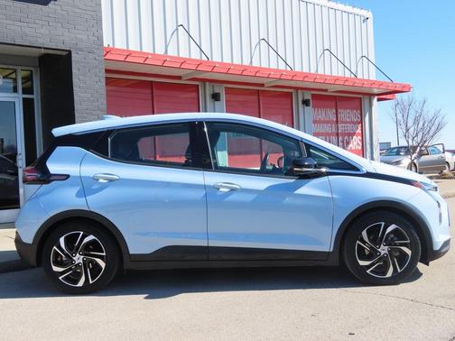 2022 Chevrolet Bolt EV FWD 2LT