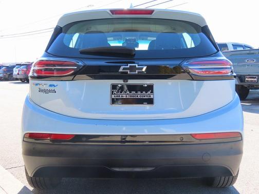2022 Chevrolet Bolt EV FWD 2LT