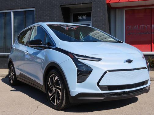 2022 Chevrolet Bolt EV FWD 2LT