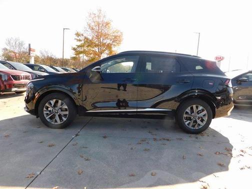 2025 Kia Sportage SX