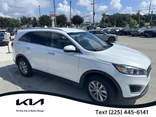 2017 Kia Sorento LX