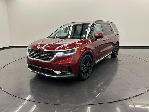 2023 Kia Carnival SX