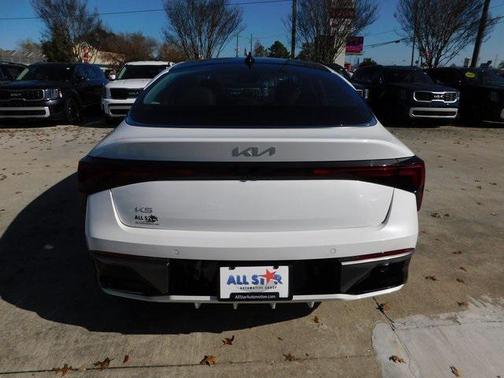 2025 Kia K5 EX