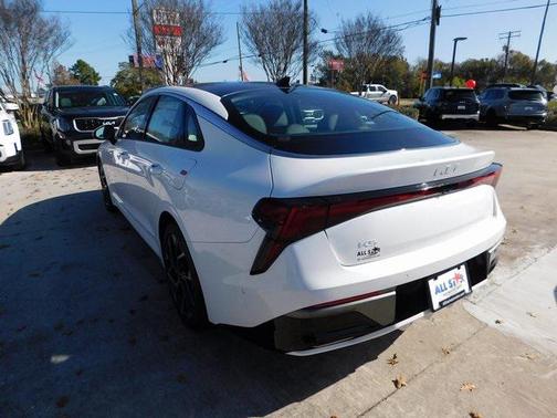 2025 Kia K5 EX