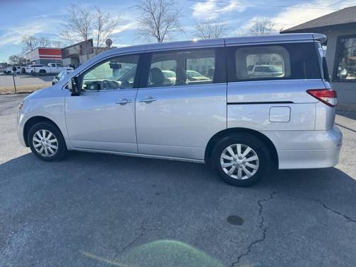 2016 Nissan Quest S