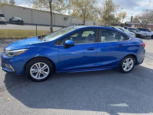 2018 Chevrolet Cruze LT
