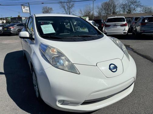 2013 Nissan Leaf S