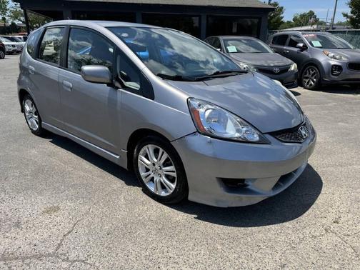 Gray 2009 Honda Fit Sport