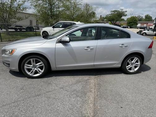 2014 Volvo S60 T5 Premier Plus