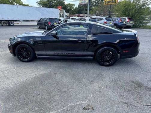 2010 Ford Mustang Premium