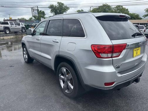 2012 Jeep Grand Cherokee Overland