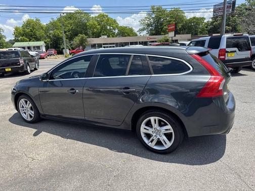 Blue 2015 Volvo V60 T5 Premier