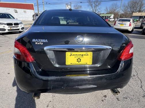 2011 Nissan Maxima SV