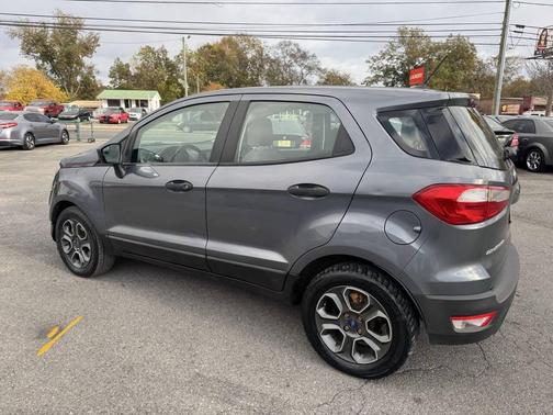 2018 Ford EcoSport S