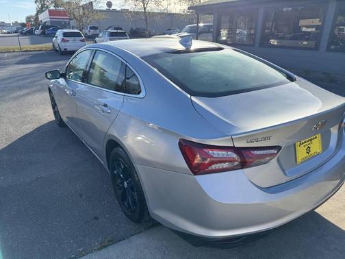 2020 Chevrolet Malibu FWD LT