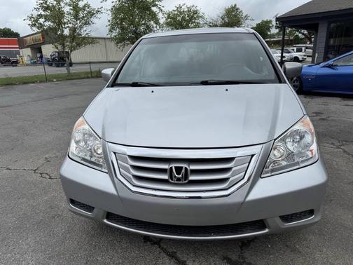 Alabaster Silver Metallic 2010 Honda Odyssey EX-L