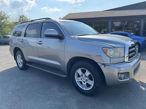 2008 Toyota Sequoia SR5