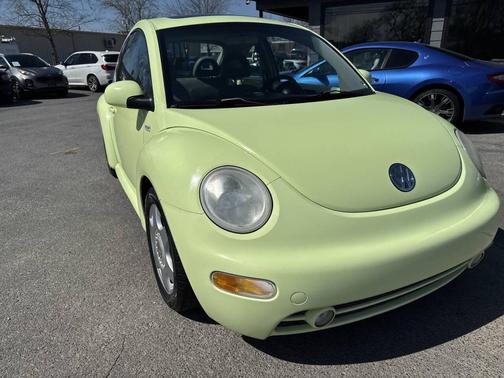 2001 Volkswagen New Beetle GLS