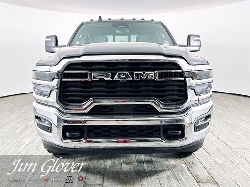 Diamond Black 2026 RAM 3500 Tradesman