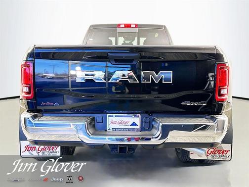 Diamond Black 2026 RAM 3500 Tradesman