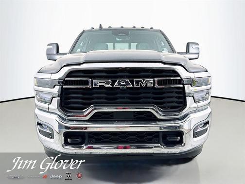 Diamond Black 2026 RAM 3500 Tradesman