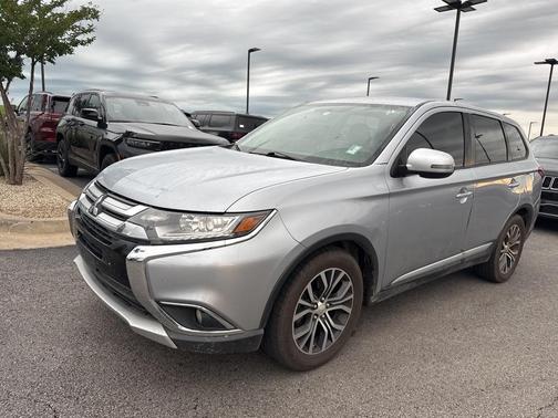 2017 Mitsubishi Outlander SE