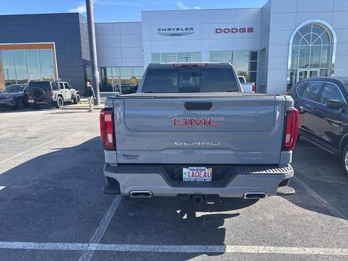 2025 GMC Sierra 1500 Denali