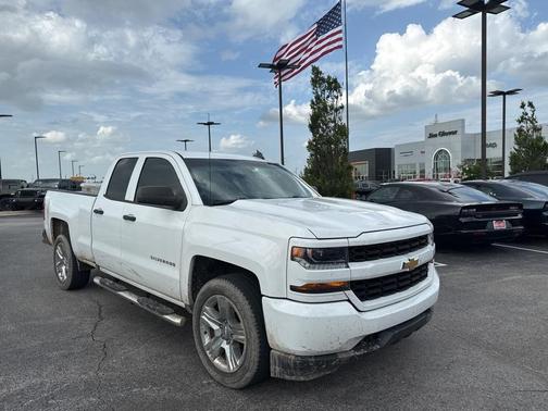 2017 Chevrolet Silverado 1500 Custom