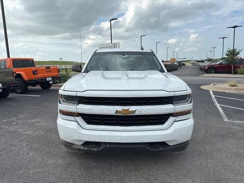 2017 Chevrolet Silverado 1500 Custom