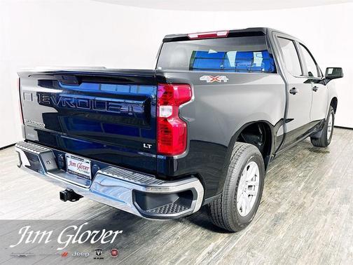 Black 2022 Chevrolet Silverado 1500 Limited LT